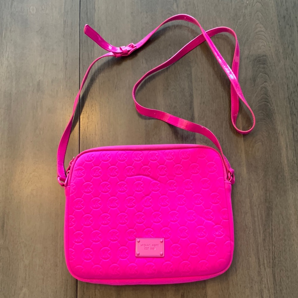 Michael Kors iPad Crossbody